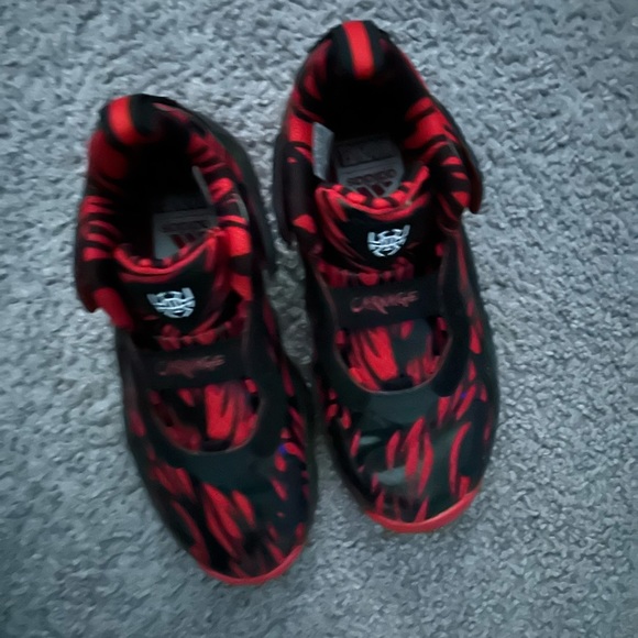 NIB Adidas D.O.N. Issue #3 J size 7 Marvel Carnage Venom Donovan - Picture 2 of 2